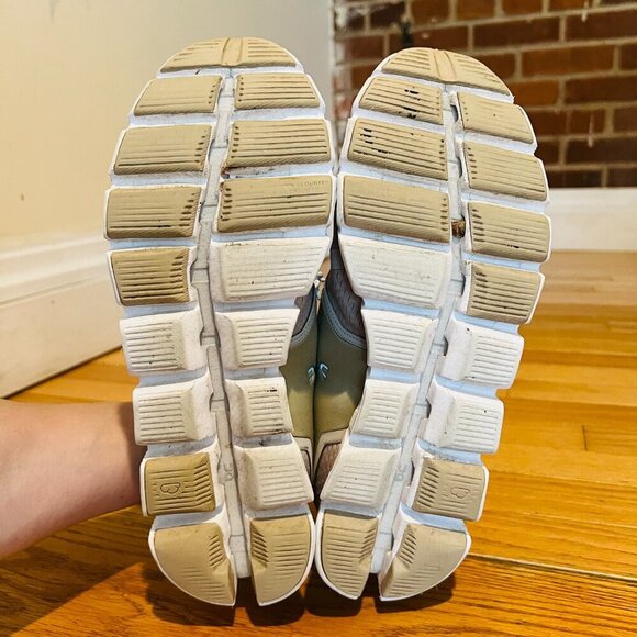 Women's On Cloud X 3 Size 9.5 - Picture 2 of 16